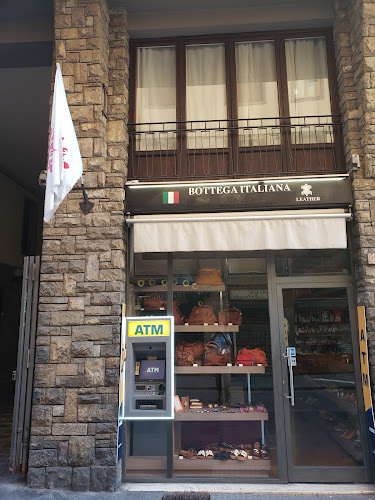 Bottega Italiana — Negozio di scarpe